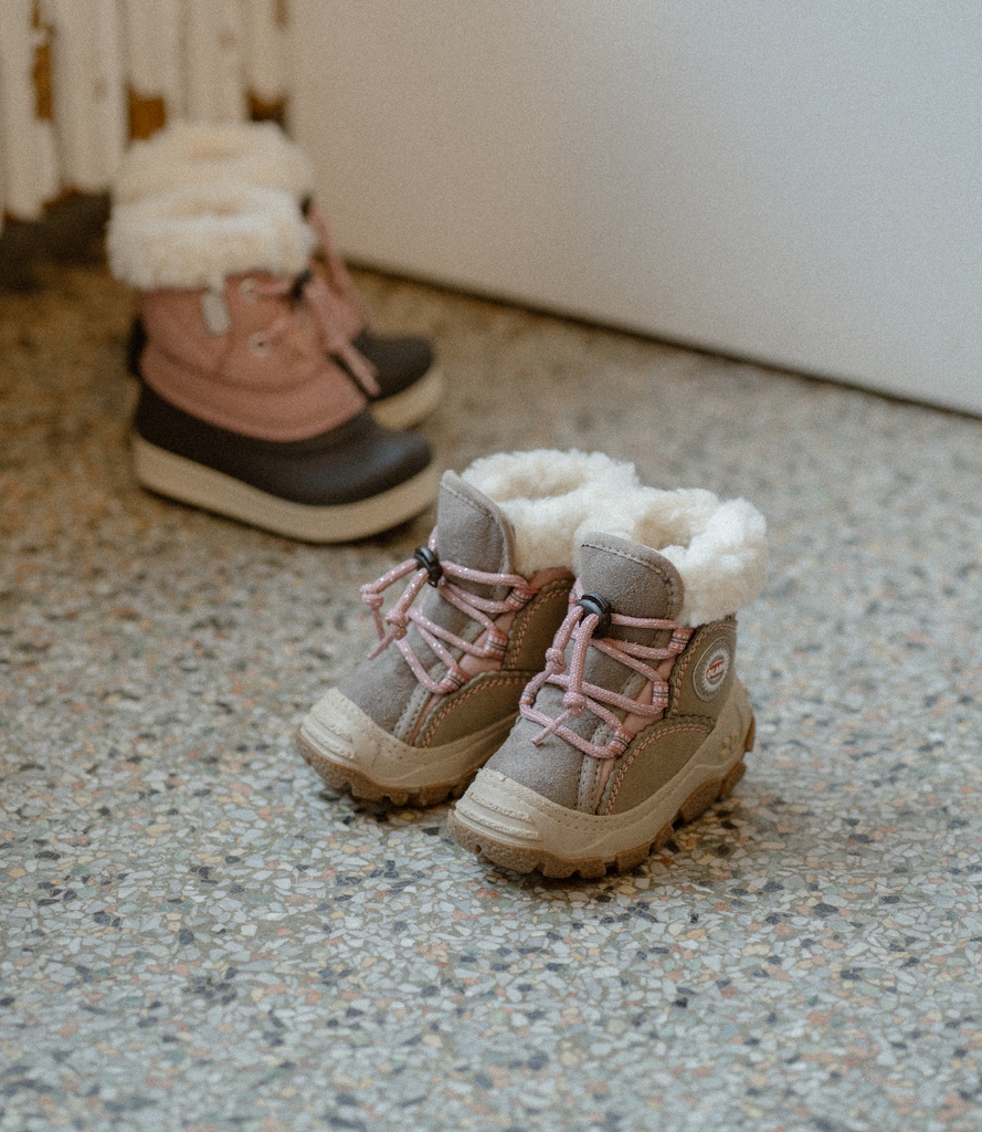 Olang sales boots baby